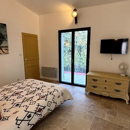 Holiday home La Maison Du Soleil Mazan
